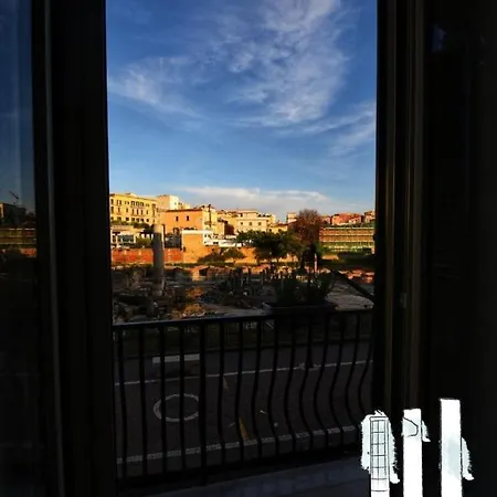 Tra Le Colonne * Pozzuoli
